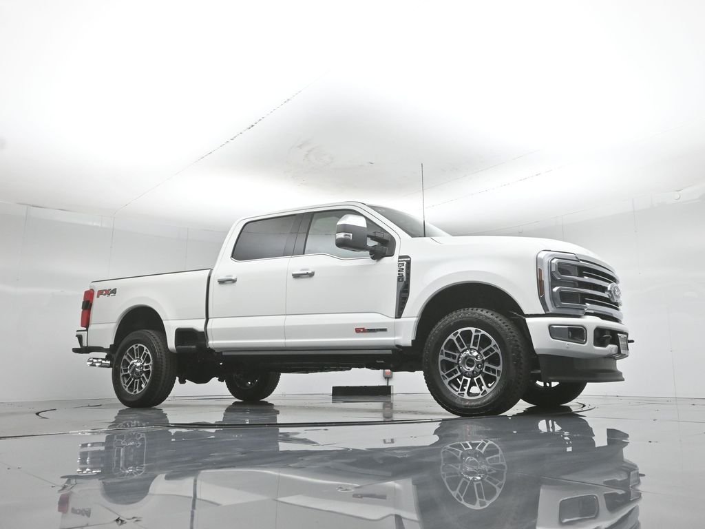 New 2026 Star White Metallic Tri-Coat Ford Platinum image 53