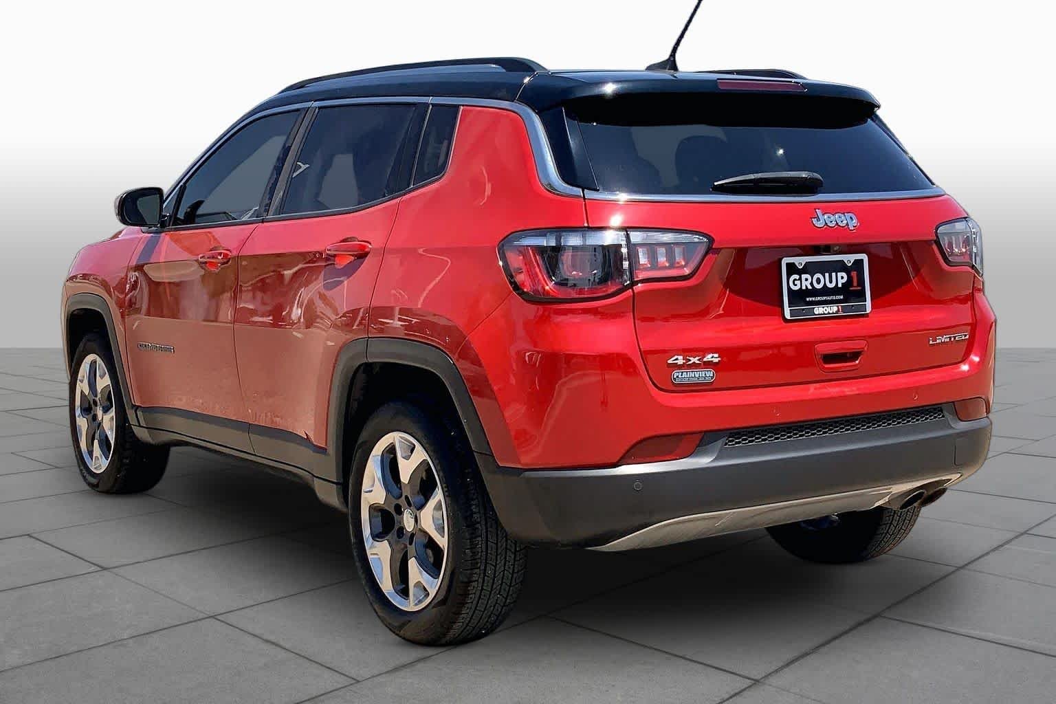 Used 2021 Redline Pearlcoat Jeep Limited image 12