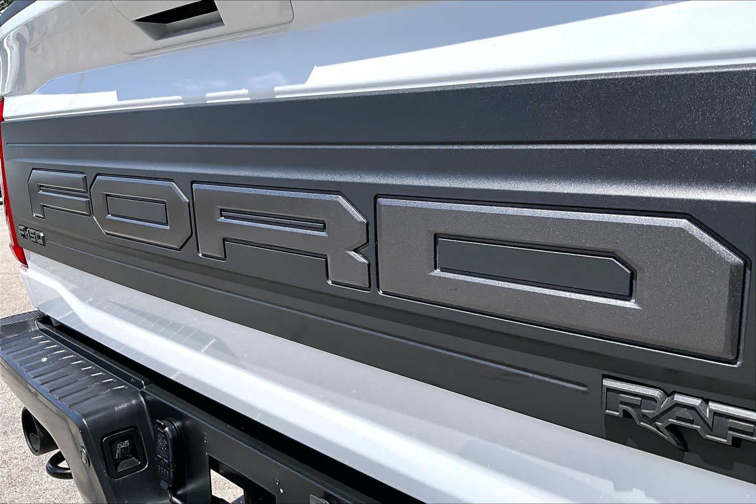 Used 2023 Oxford White Ford Raptor image 31