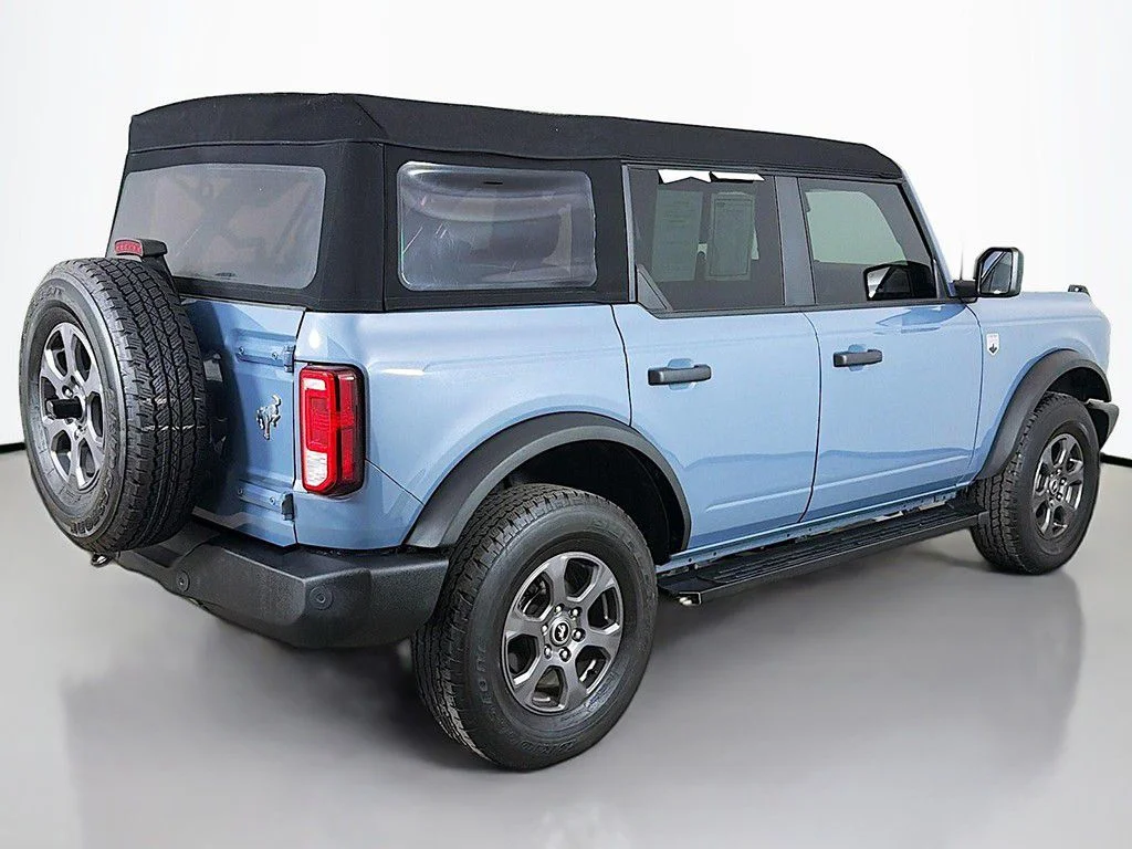 Used 2024 Azure Gray Metallic Ford Big Bend image 12