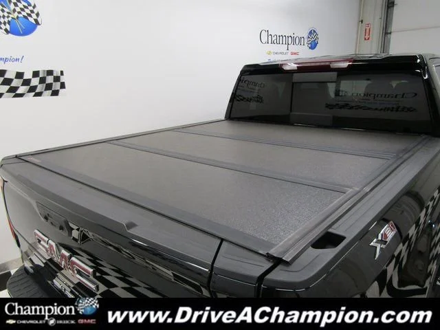 Used 2022 Onyx Black GMC SLT image 17