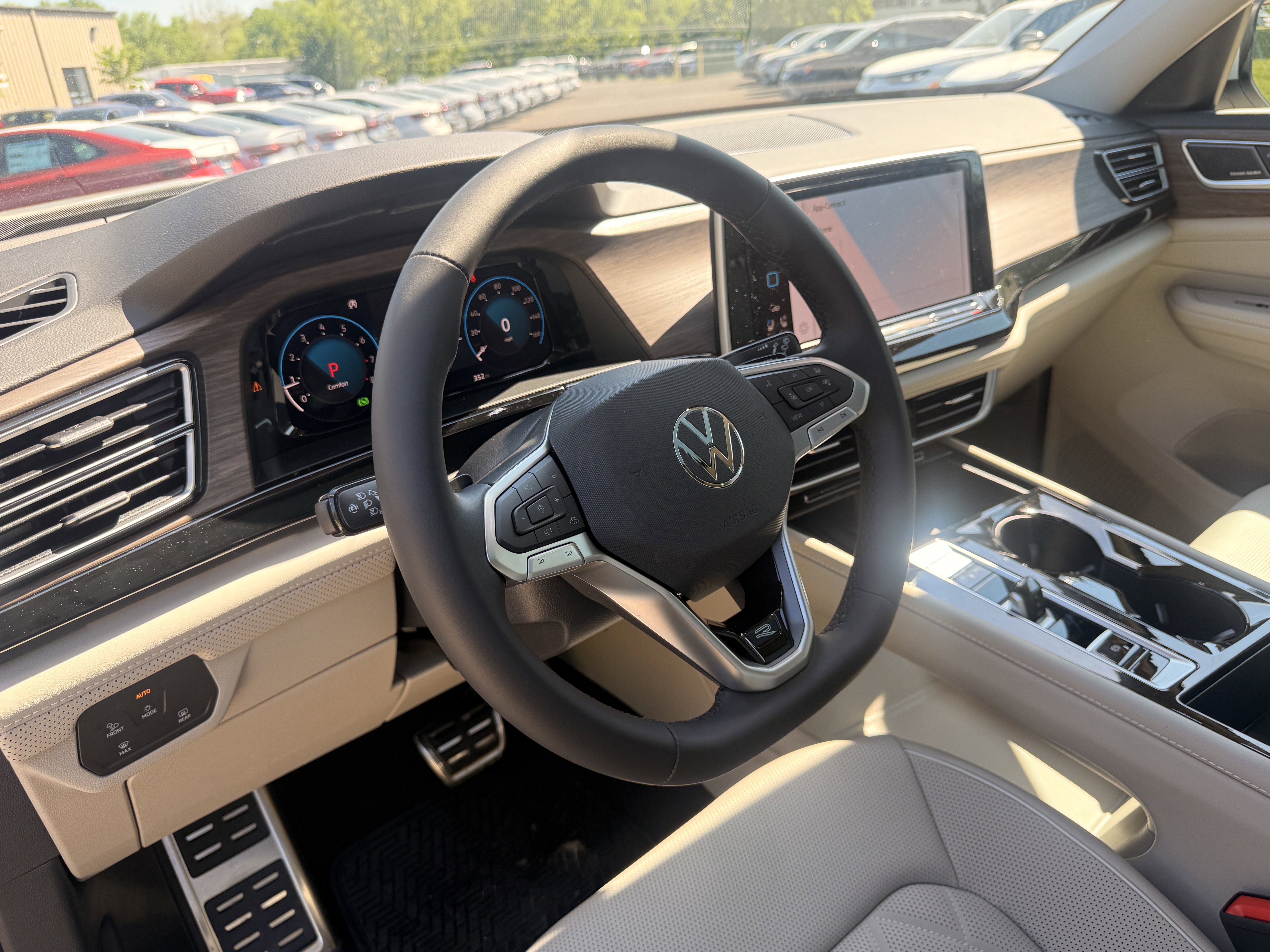 New 2026 Opal White Pearl Volkswagen 2.0T SEL Premium R-Line image 35