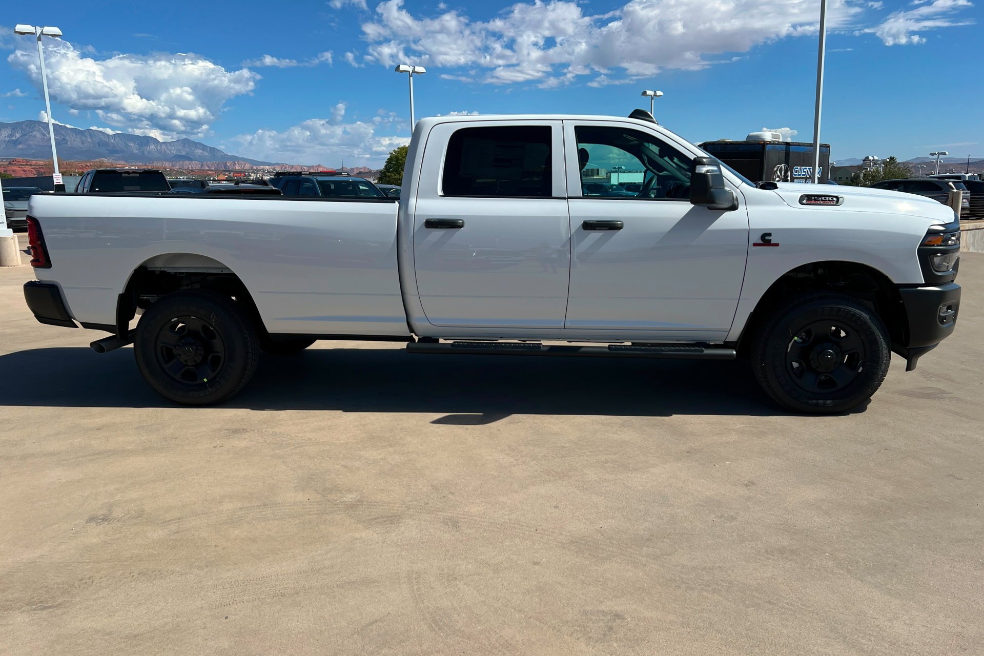 New 2027 Bright White Clear-Coat Exterior Paint RAM Tradesman image 7