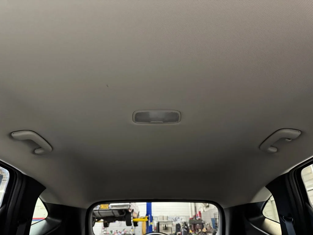 Used 2025 Blue Hyundai SEL image 23