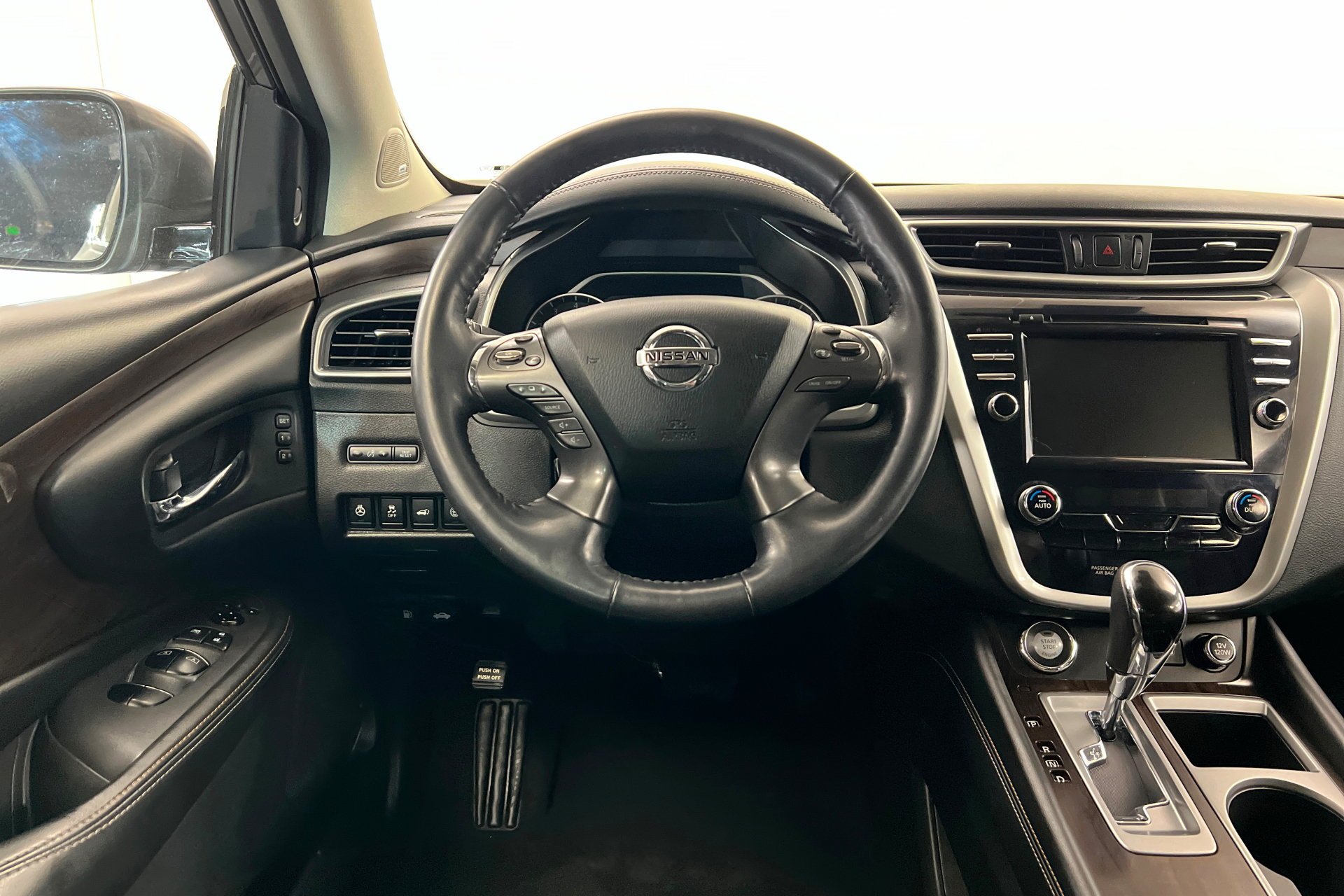 Used 2021 Gun Metallic Nissan Platinum image 13
