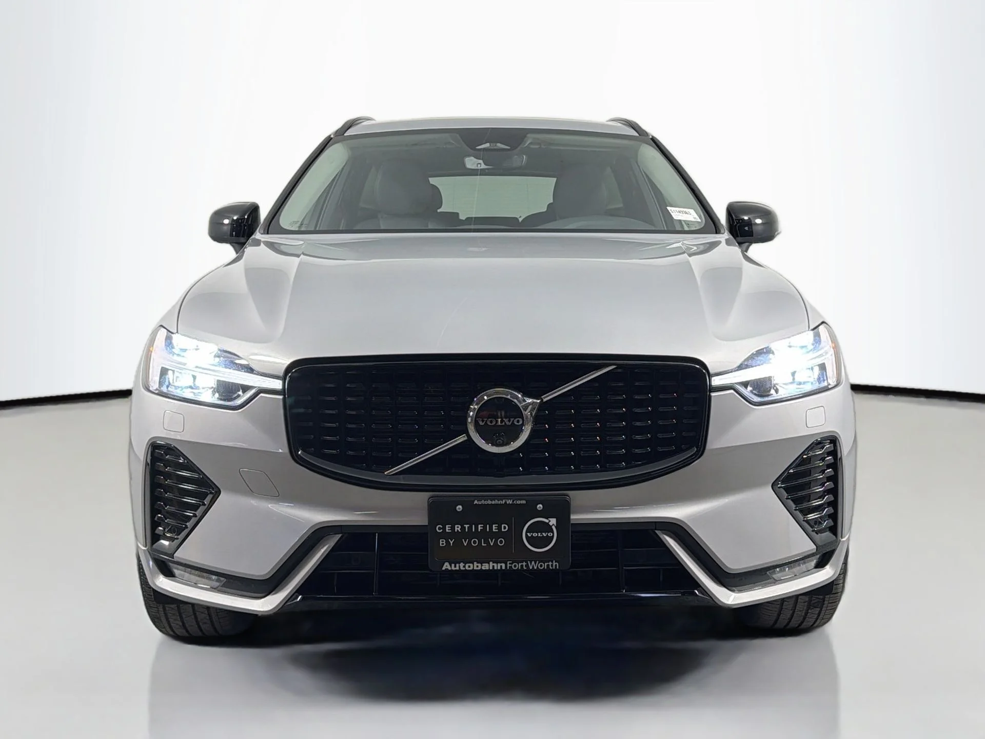YV4M12RC9S1149363