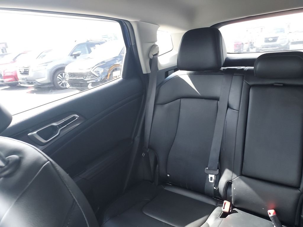 Used 2024 Blue Kia EX image 12