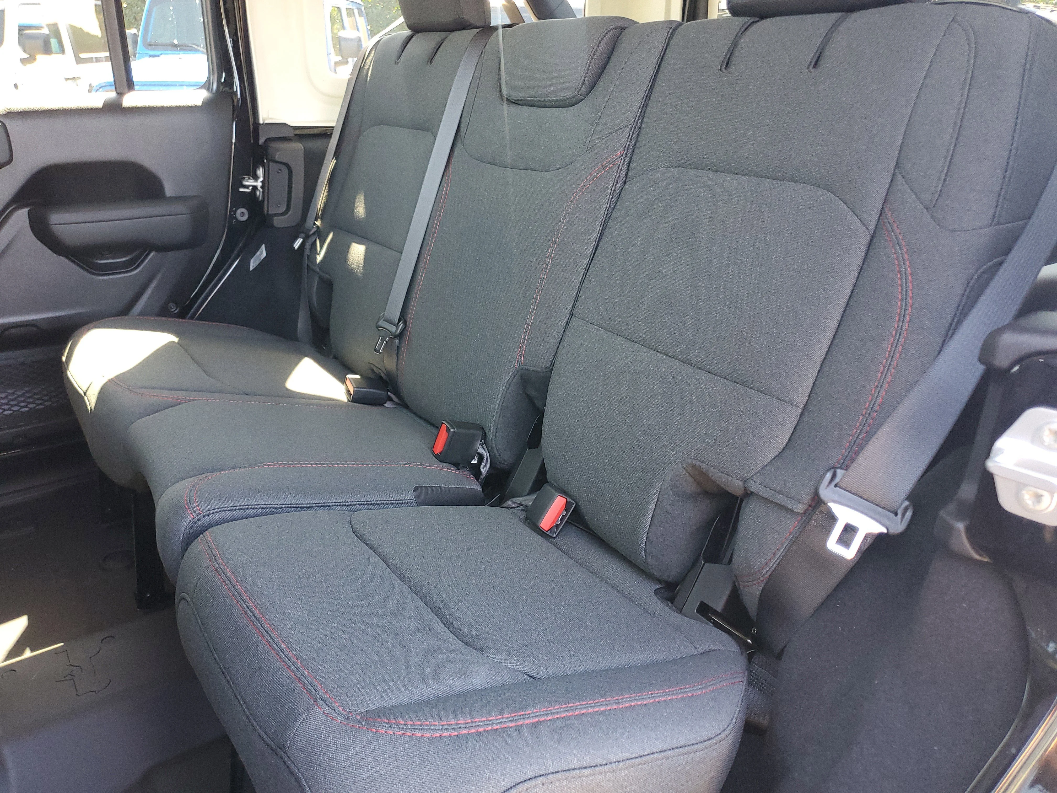 New 2026 Black Clearcoat Jeep Rubicon image 15