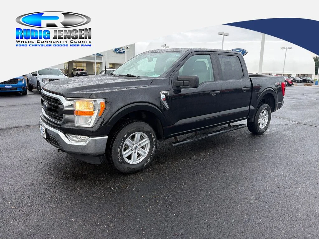 Used 2021 Black Ford XLT image 1
