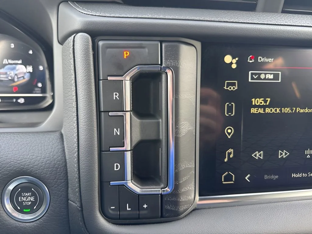 Used 2024 Onyx Black GMC Denali image 19