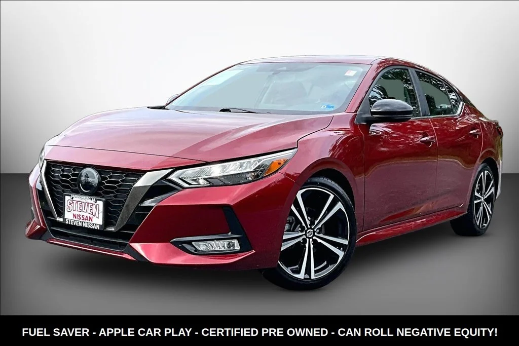 Used 2023 Red Nissan SR image 3
