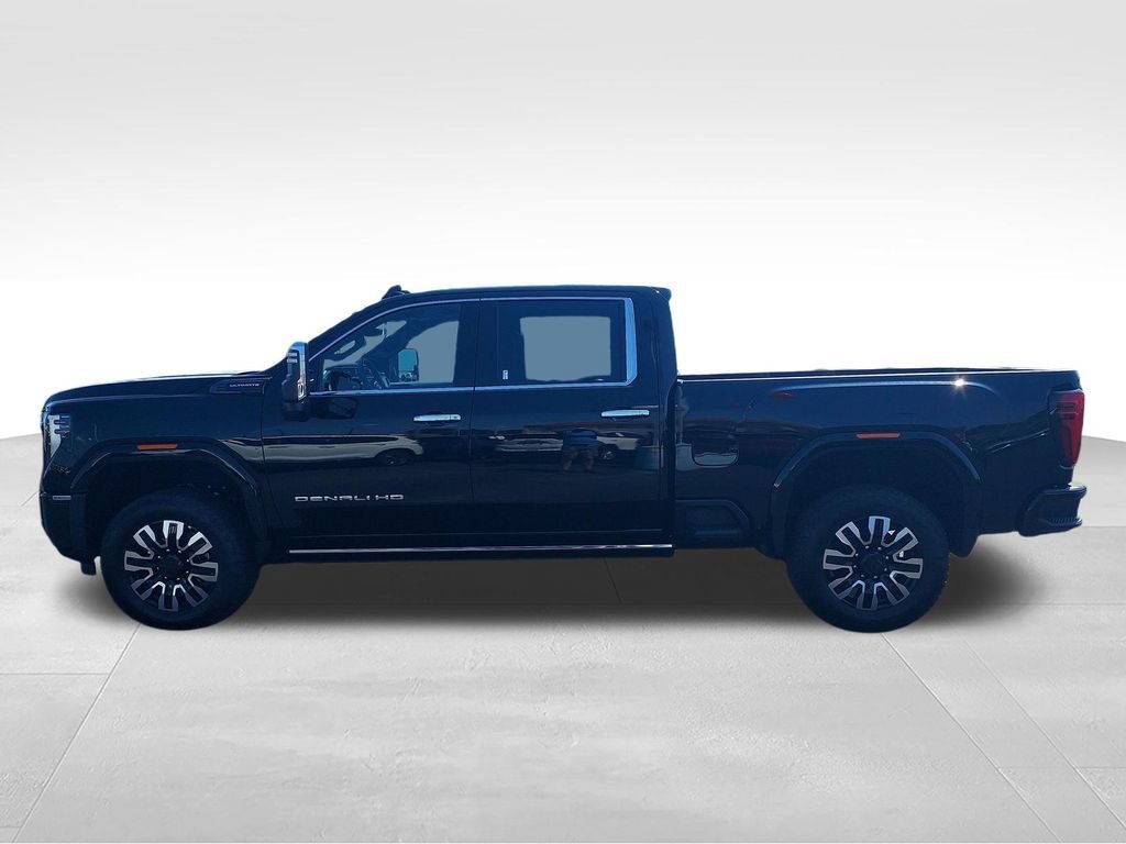 Used 2025 Onyx Black GMC Denali Ultimate image 2