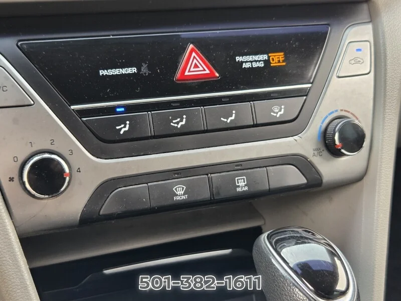 Used 2017 Galactic Gray HYUNDAI SE 2.0L AUTO (ULSAN PLANT) image 22