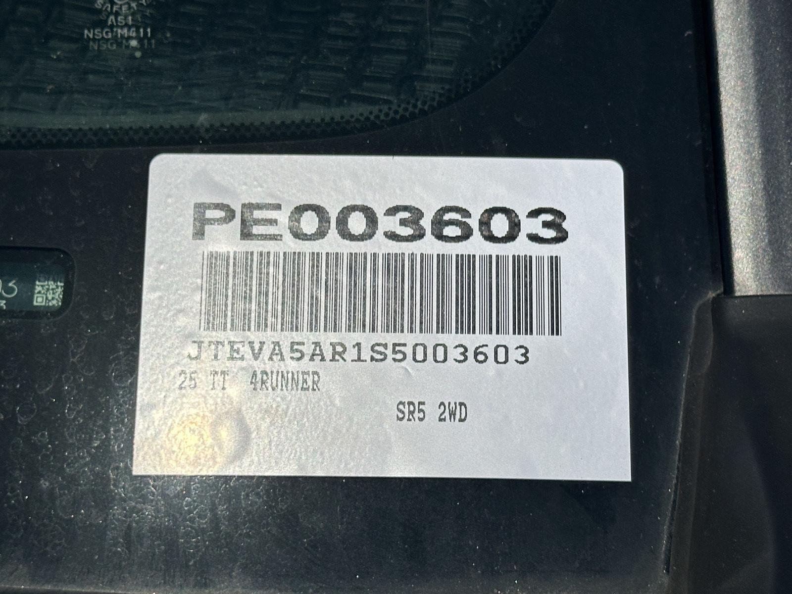 Certified Used 2025 Ice Cap Toyota SR5 image 15