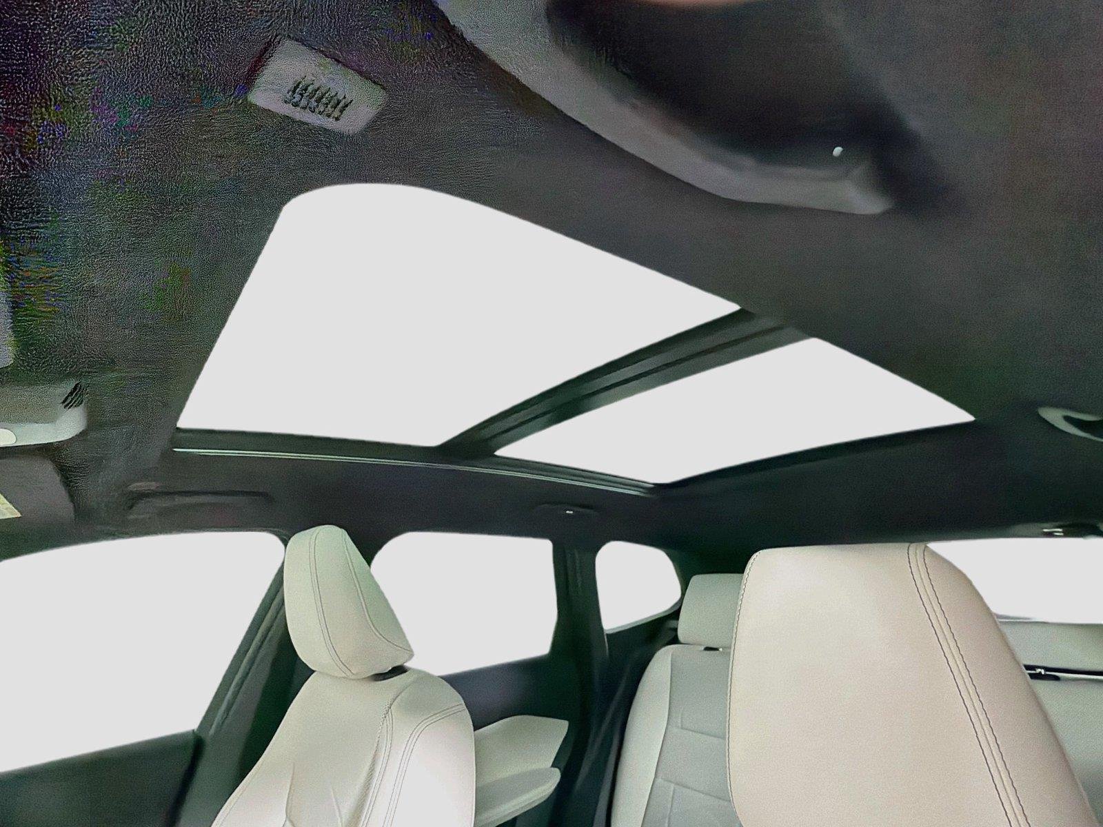 New 2026 Alpine White BMW xDrive28i image 22