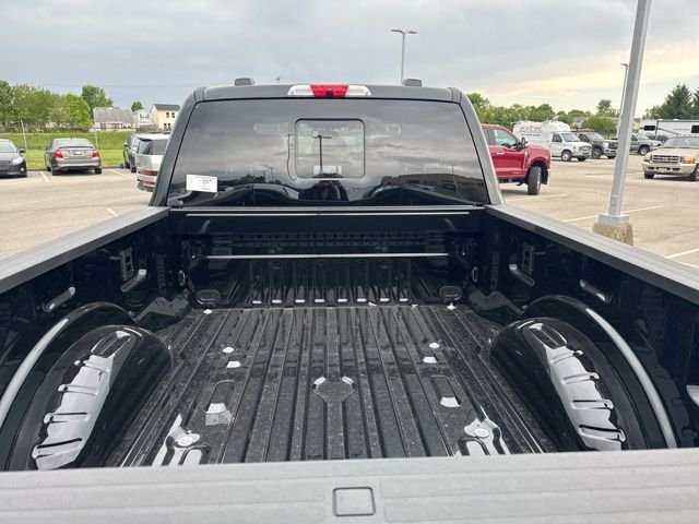 New 2026 Agate Black Metallic Ford Lariat image 25