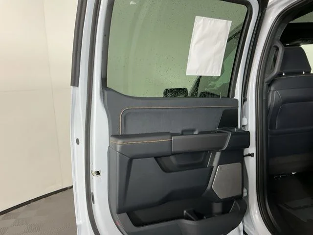 Certified Used 2025  Ford Tremor image 27