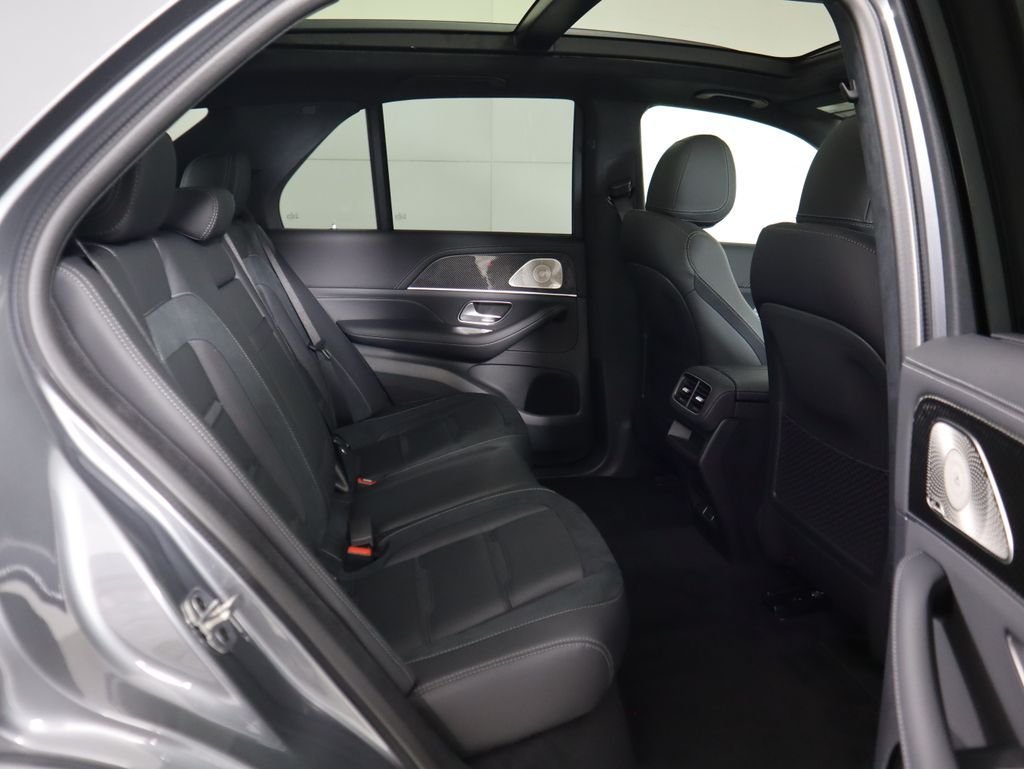 2026 Mercedes-Benz GLE AMG GLE63 S - Photo 24