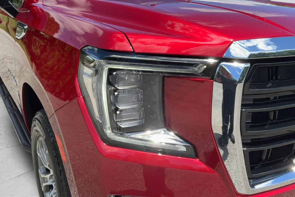 Used 2024 Red GMC SLE image 29