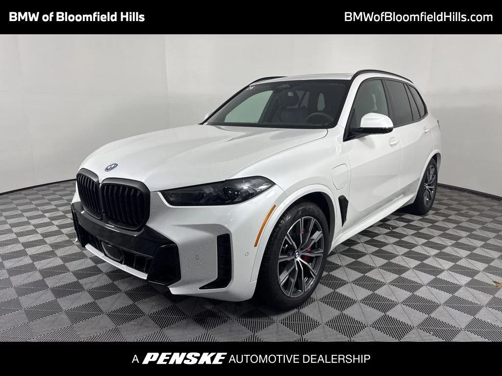 2026 BMW X5 xDrive50e's photo