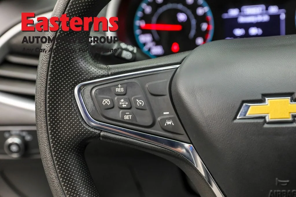 Used 2023 Gray Chevrolet LT image 15