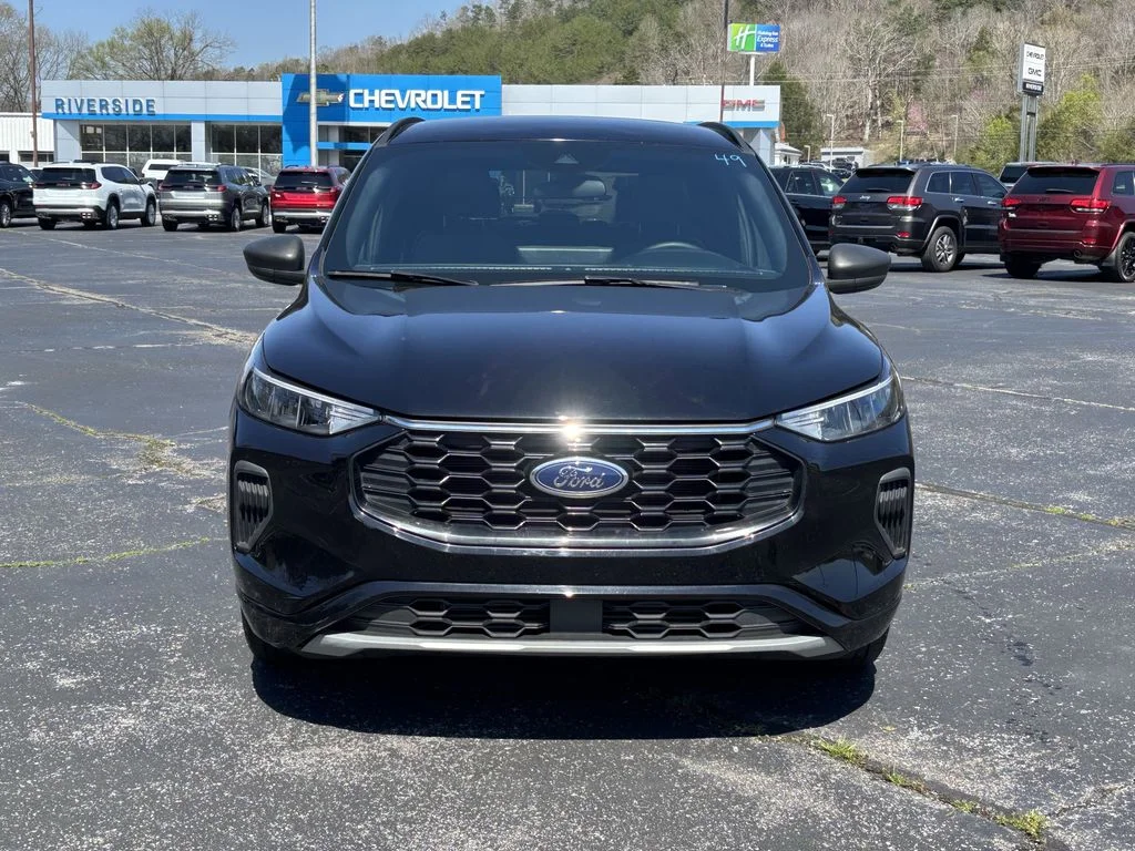 Used 2023 Black Ford ST-Line image 5