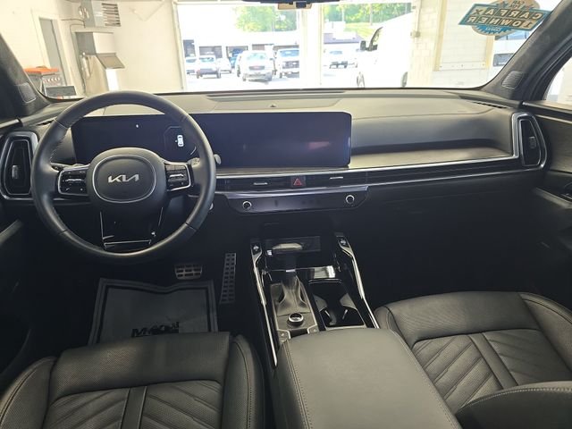 Used 2025 Black Kia X-Line SX Prestige image 11