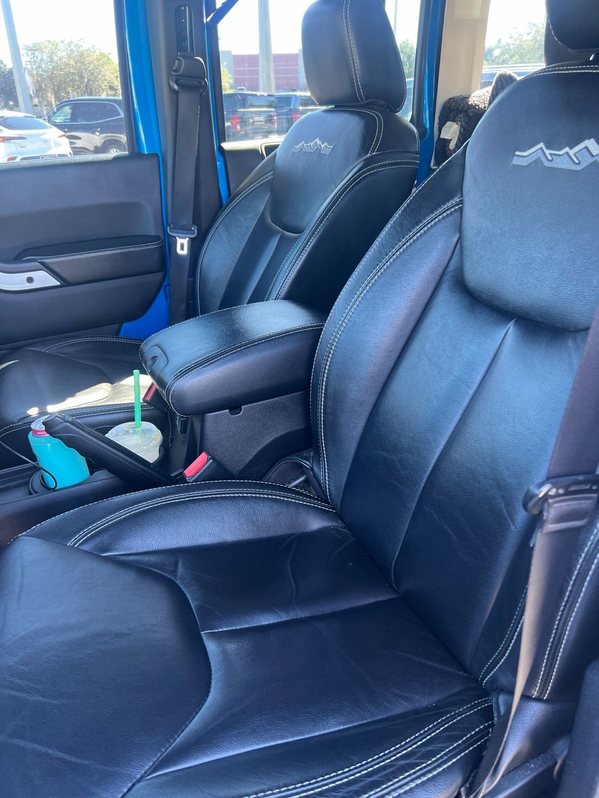 Used 2014 Blue Jeep Unlimited Polar Edition image 10