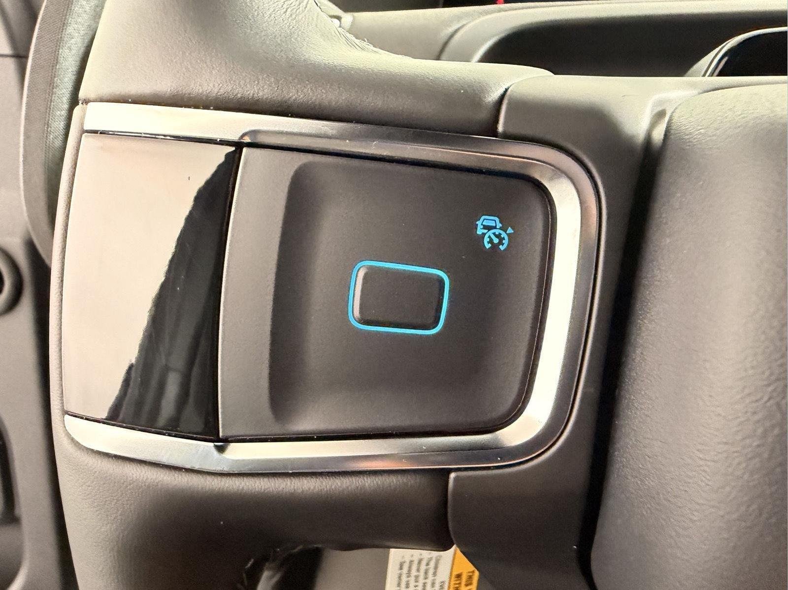 New 2026 Glacier Gray Metallic Tri-Coat Ford Platinum® image 30