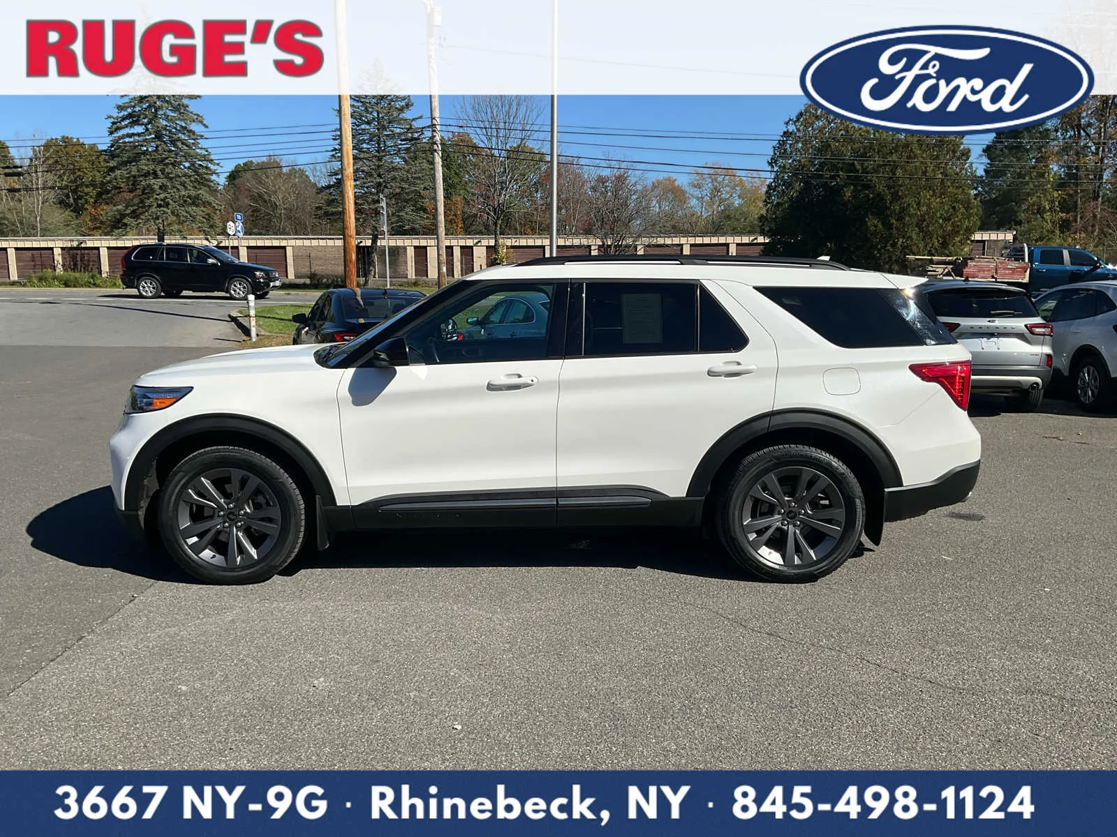 Used 2023 Star White Metallic Tri-Coat Ford XLT image 6