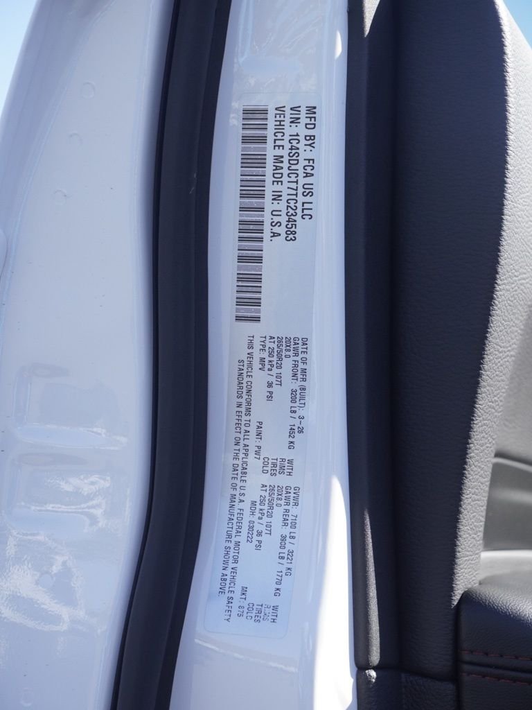 New 2026 White Knuckle Clear-Coat Exterior Paint Dodge GT HEMI V8 image 32