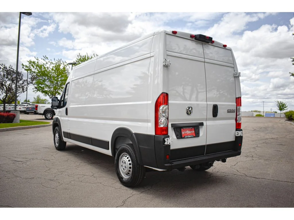 New 2025 Bright White Clear-Coat Exterior Paint RAM Tradesman image 4