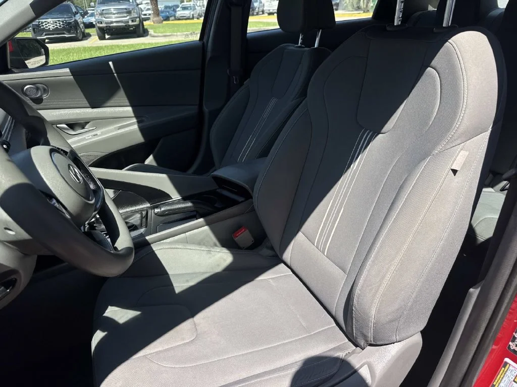 Used 2024 Red Hyundai SEL image 29