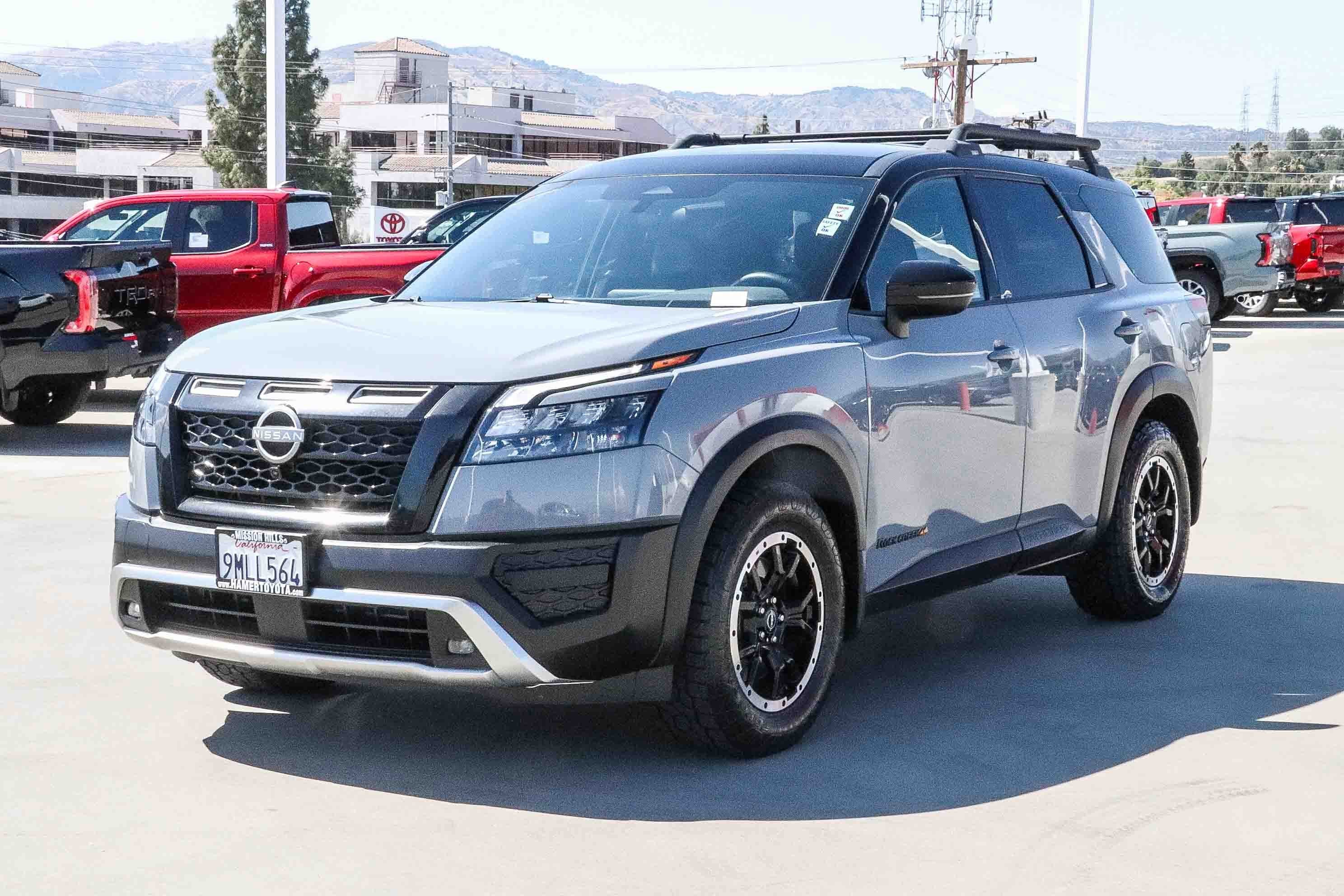 Used 2024 Solid Gray/Super Black Nissan Rock Creek image 3