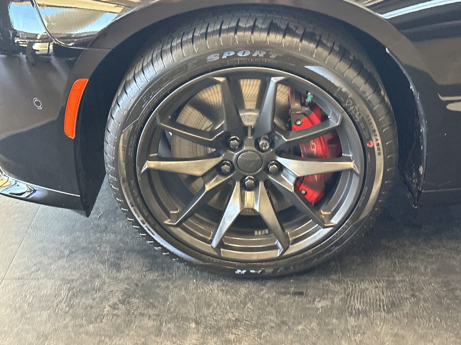 New 2024 Diamond Black Crystal Pearlcoat Dodge Scat Pack image 12