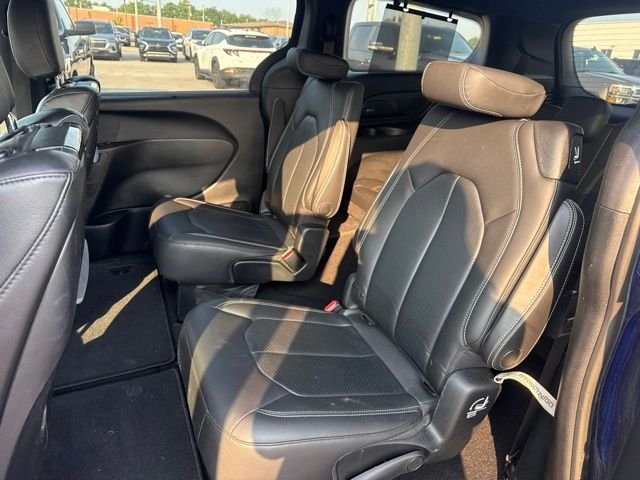 Used 2018 Blue Chrysler Touring L Plus image 23
