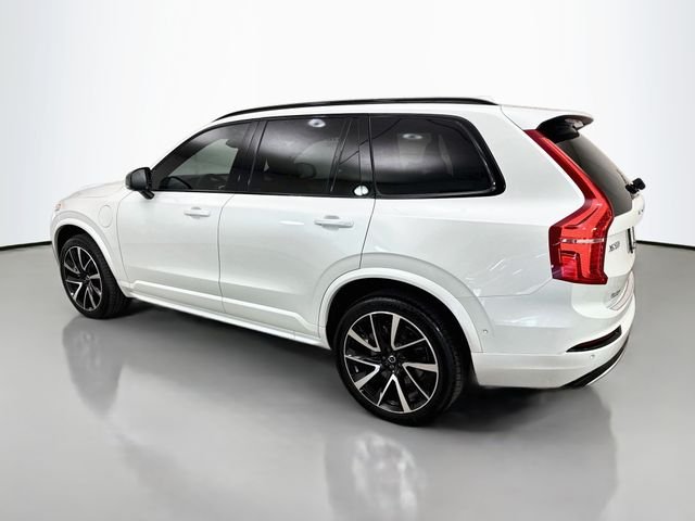 Used 2023 Crystal White Metallic Volvo Ultimate image 5