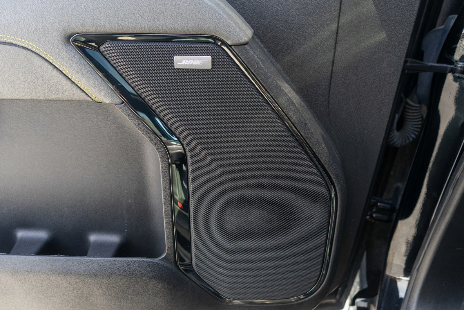Used 2023 Black Chevrolet ZR2 image 16