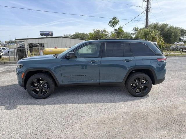 New 2026 Steel Blue Exterior Paint Jeep Limited image 7