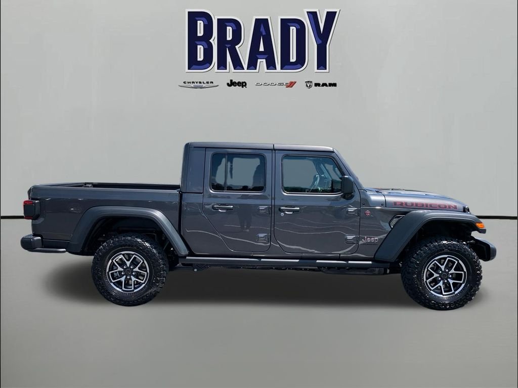 New 2026 Granite Crystal Metallic Clear-Coat Exterior Paint Jeep Rubicon image 8