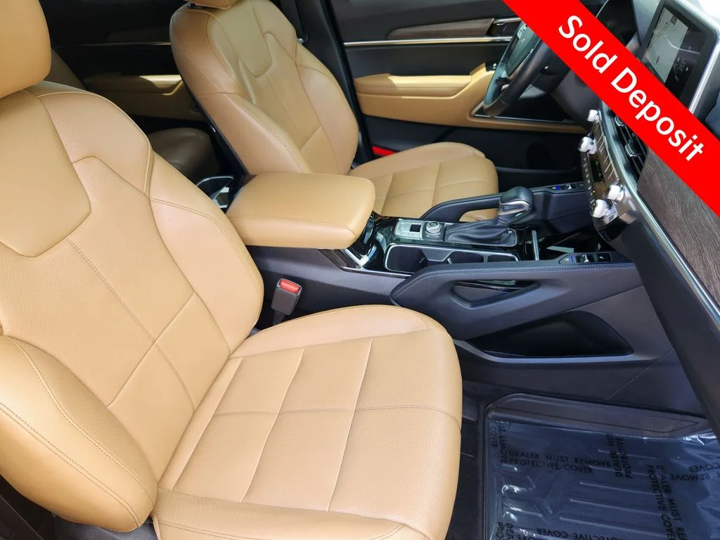 Certified Used 2022 Green Kia SX image 20