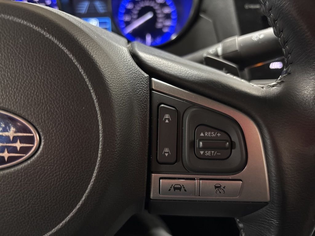 Used 2016 Red Subaru 2.5i image 22