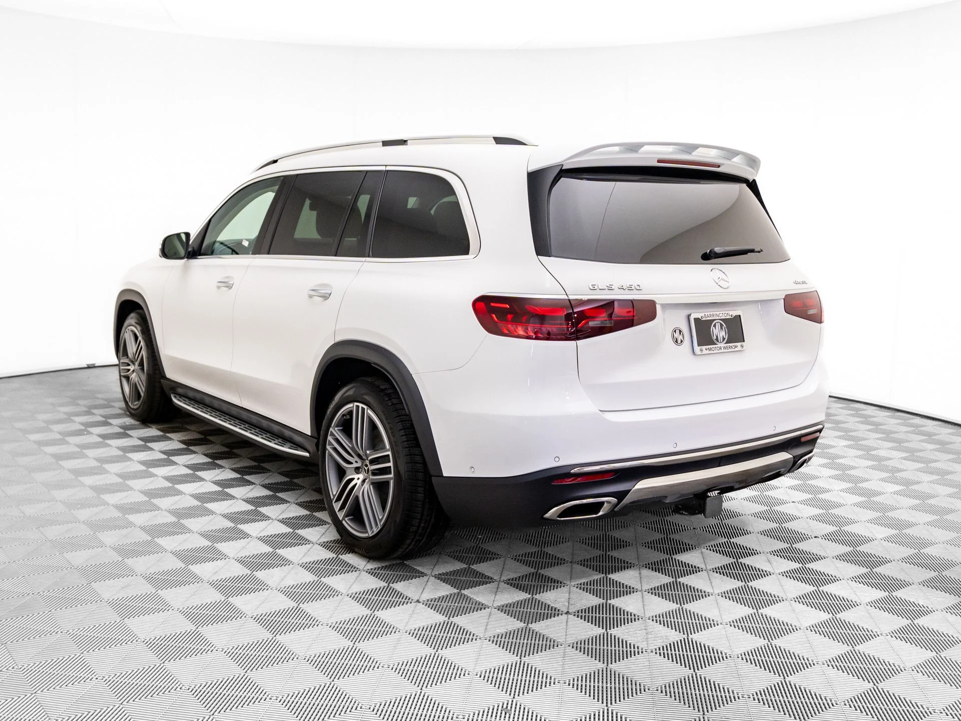 New 2026  Mercedes-Benz GLS 450 image 3