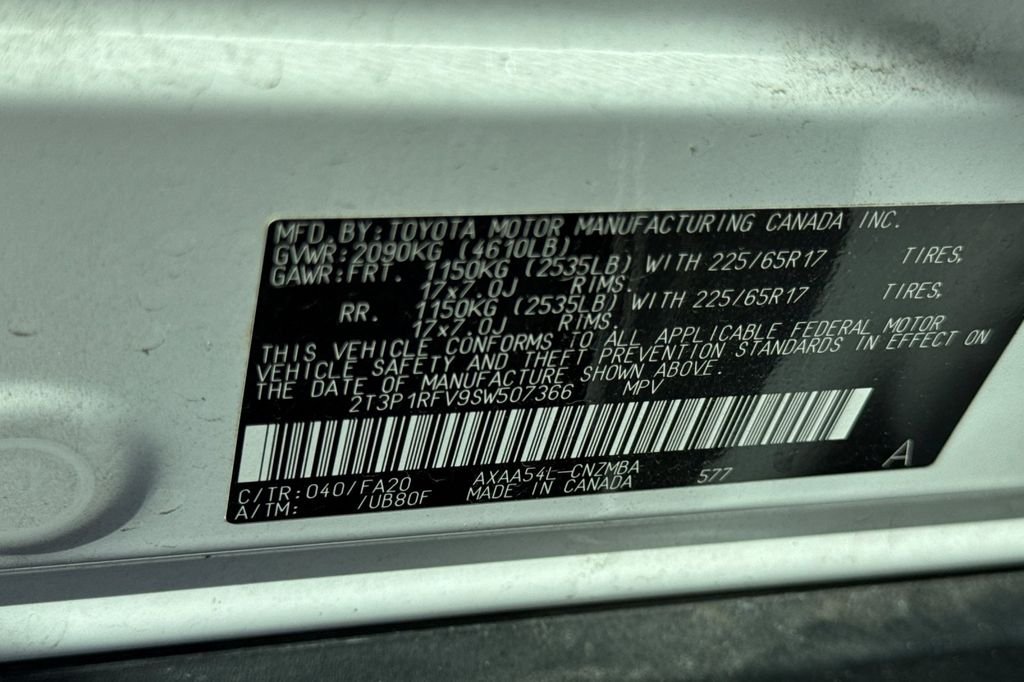 Used 2025 White Toyota XLE image 36