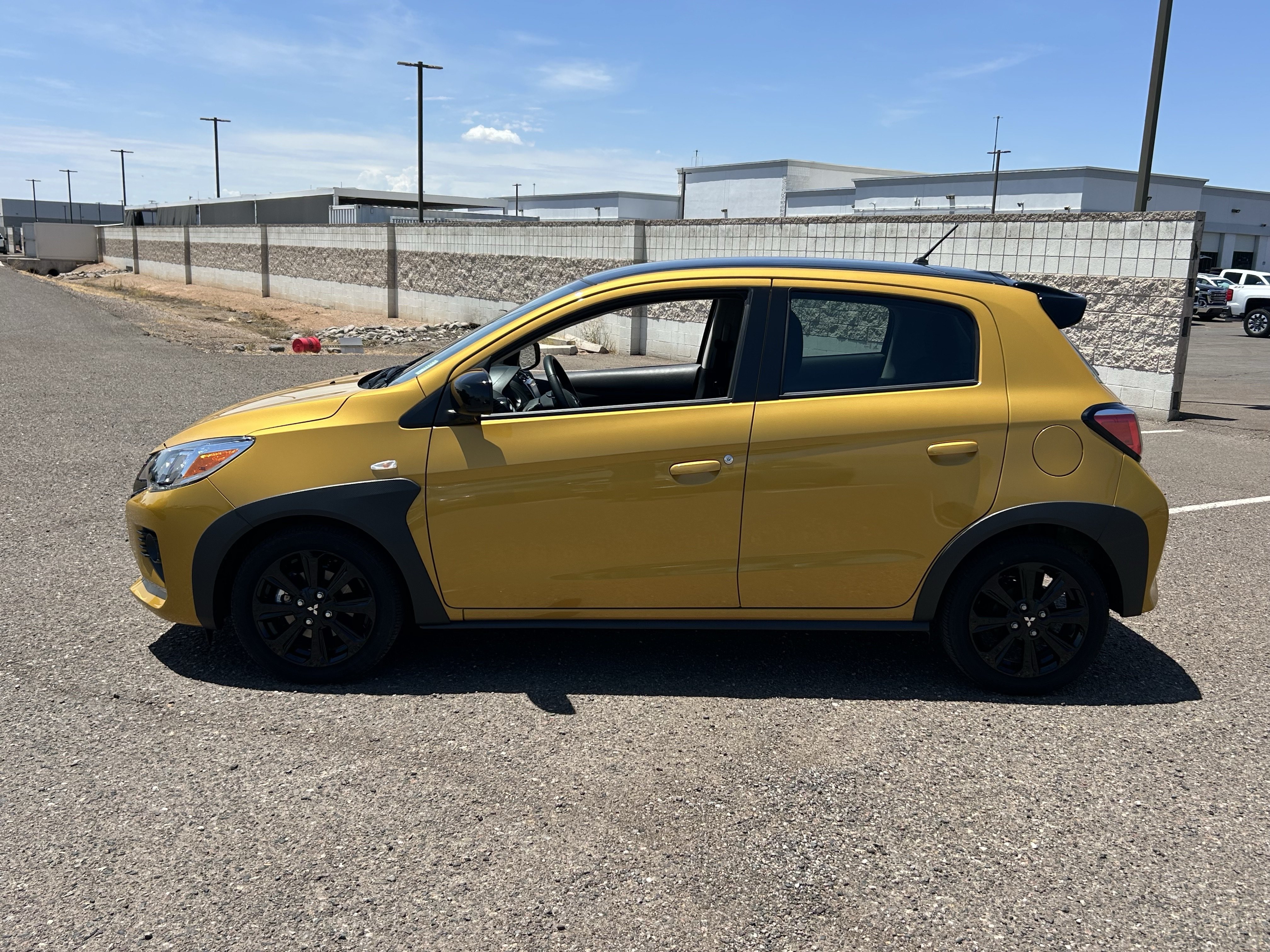 2024 Mitsubishi Mirage Black Edition - Photo 2