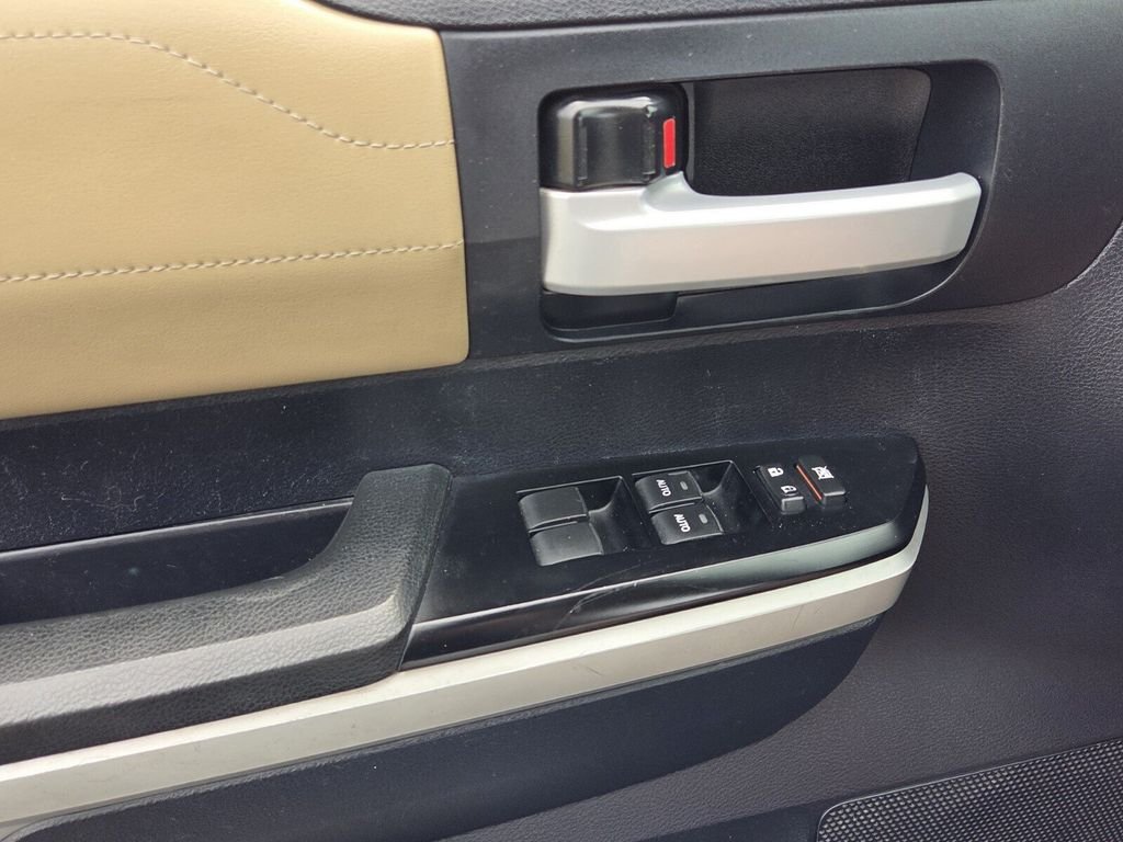 Used 2014 Blue Toyota Limited image 29