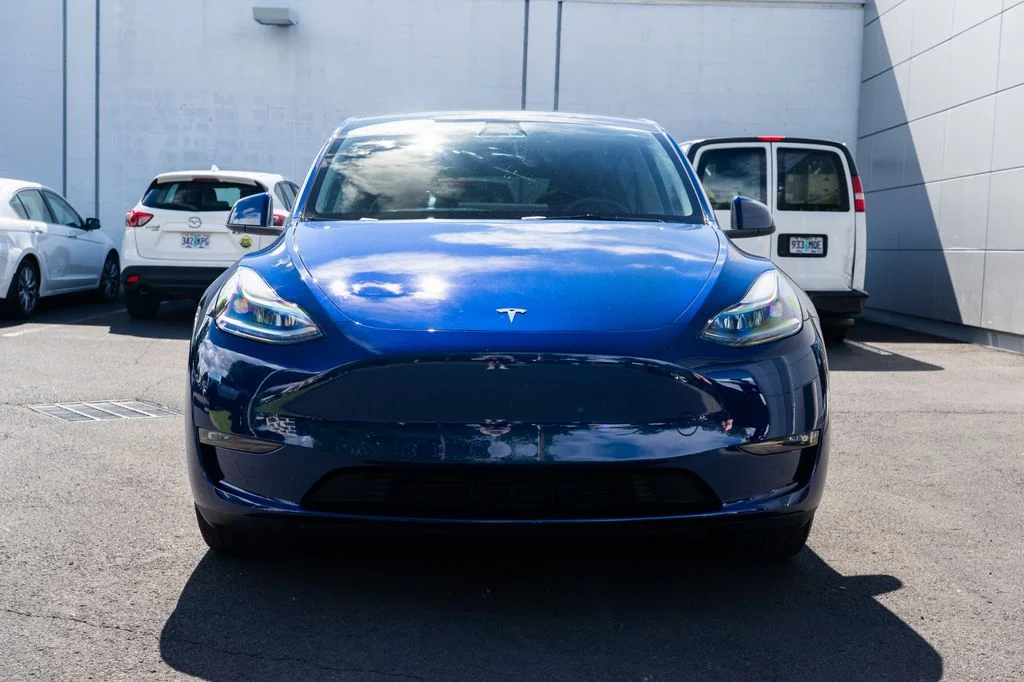 Used 2023 Blue Tesla Long Range image 2