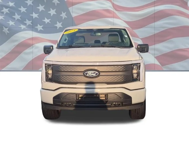 Used 2024 White Ford XLT image 7