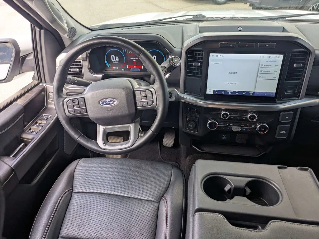 Used 2022 White Ford Lariat image 16