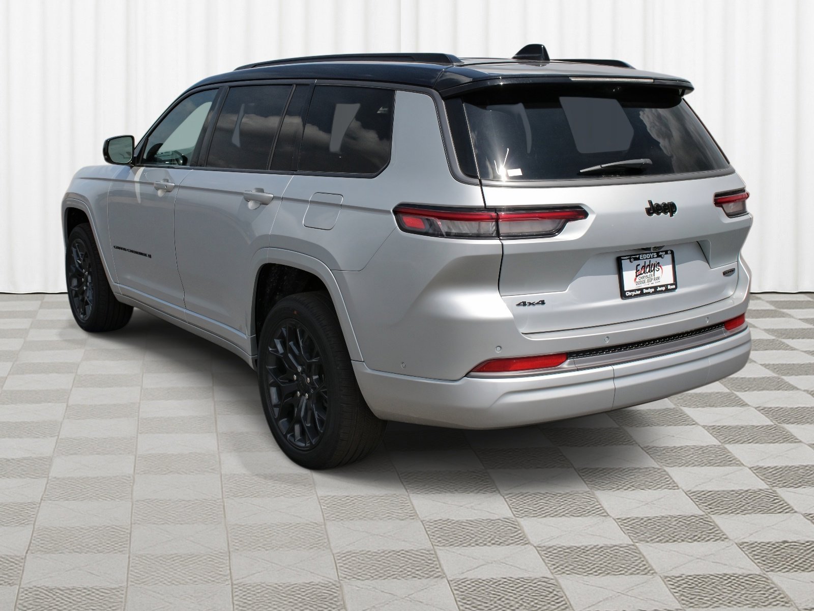 New 2026 Silver Zynith Exterior Paint Jeep Summit image 38
